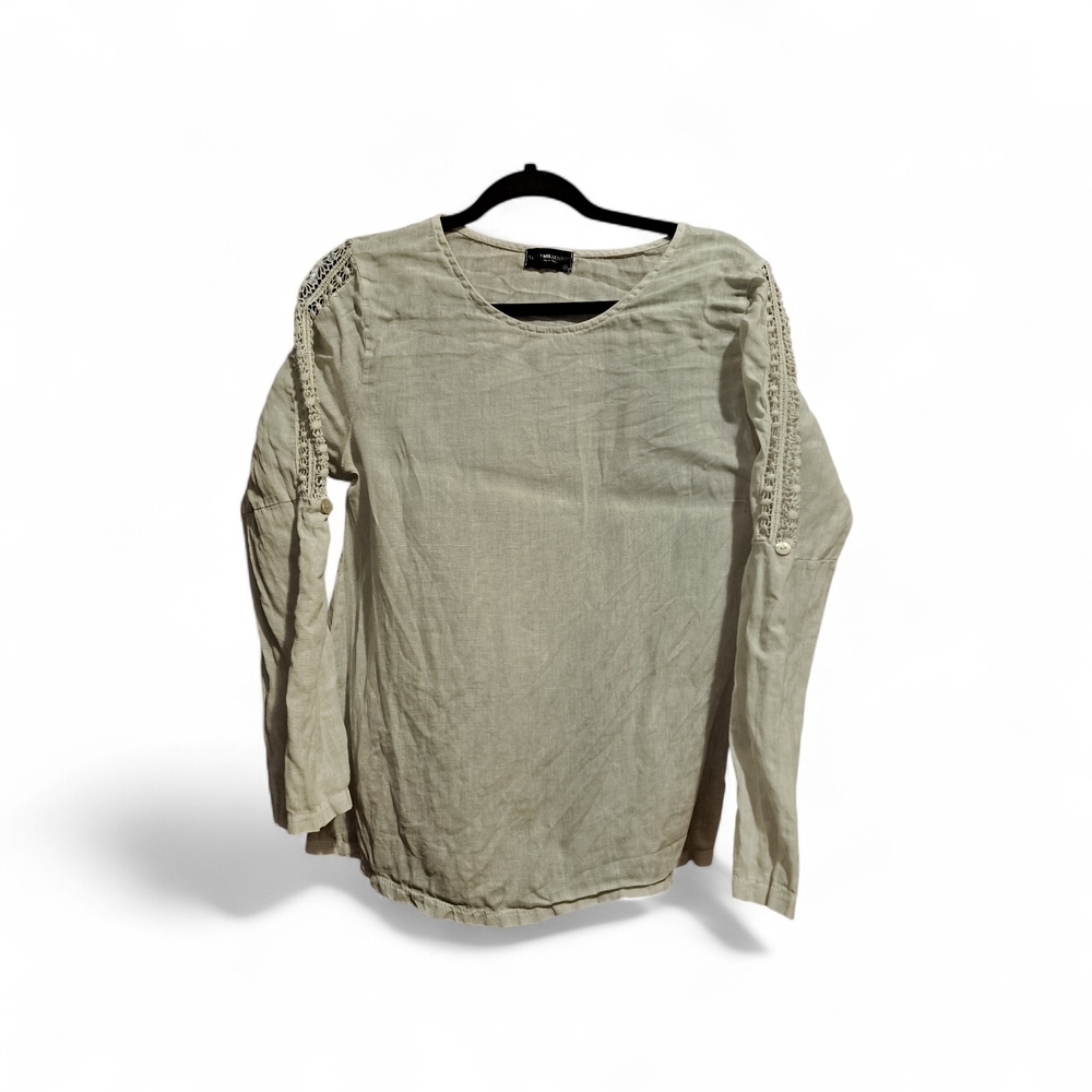 Terzo Millennio White Linen Top Size M Made in Italy Bell Sleeve Detail